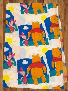 90s Vintage Disney Winnie the Pooh Twin Flat Sheet Piglet